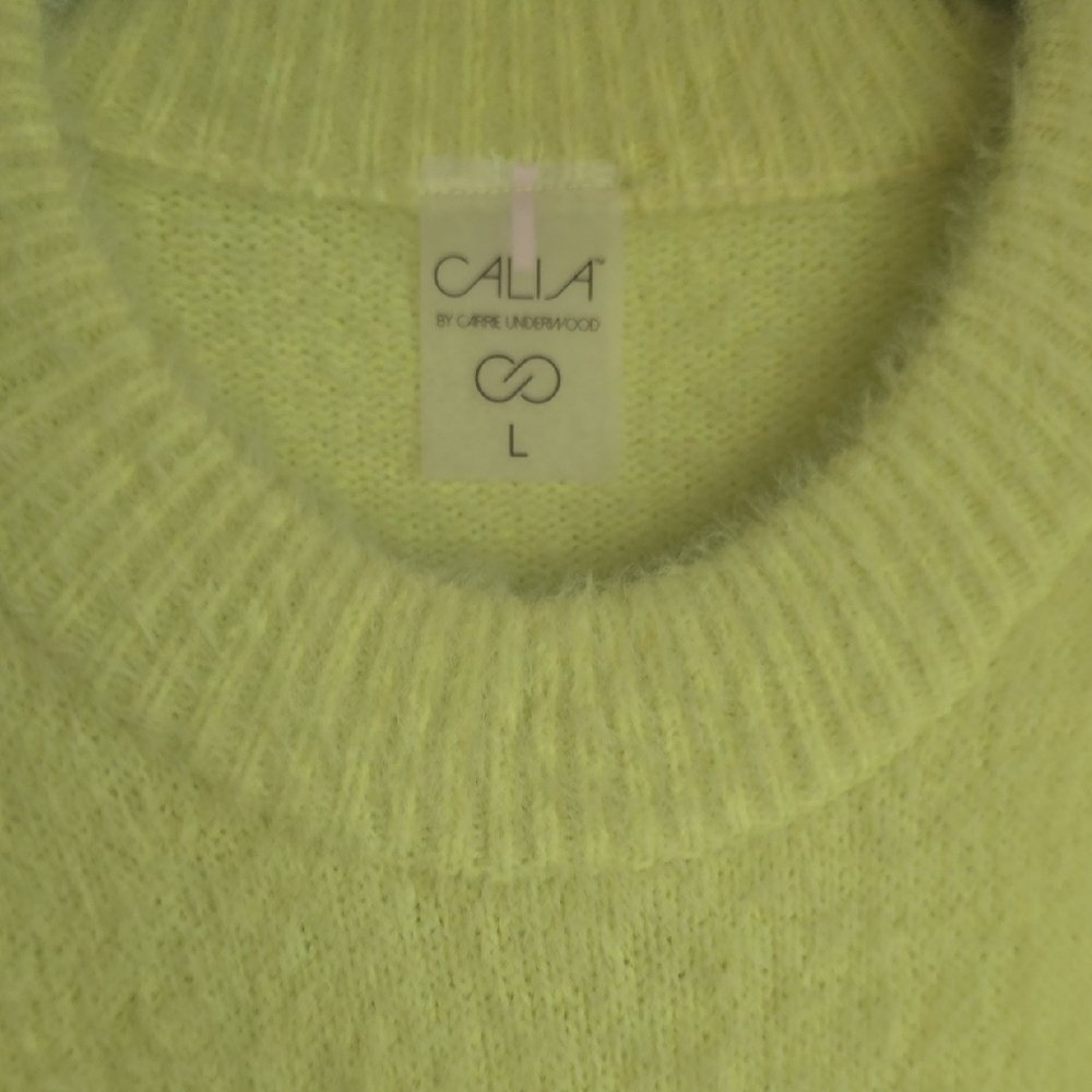 CALIA by Carrie Underwood Light Cream Sweater